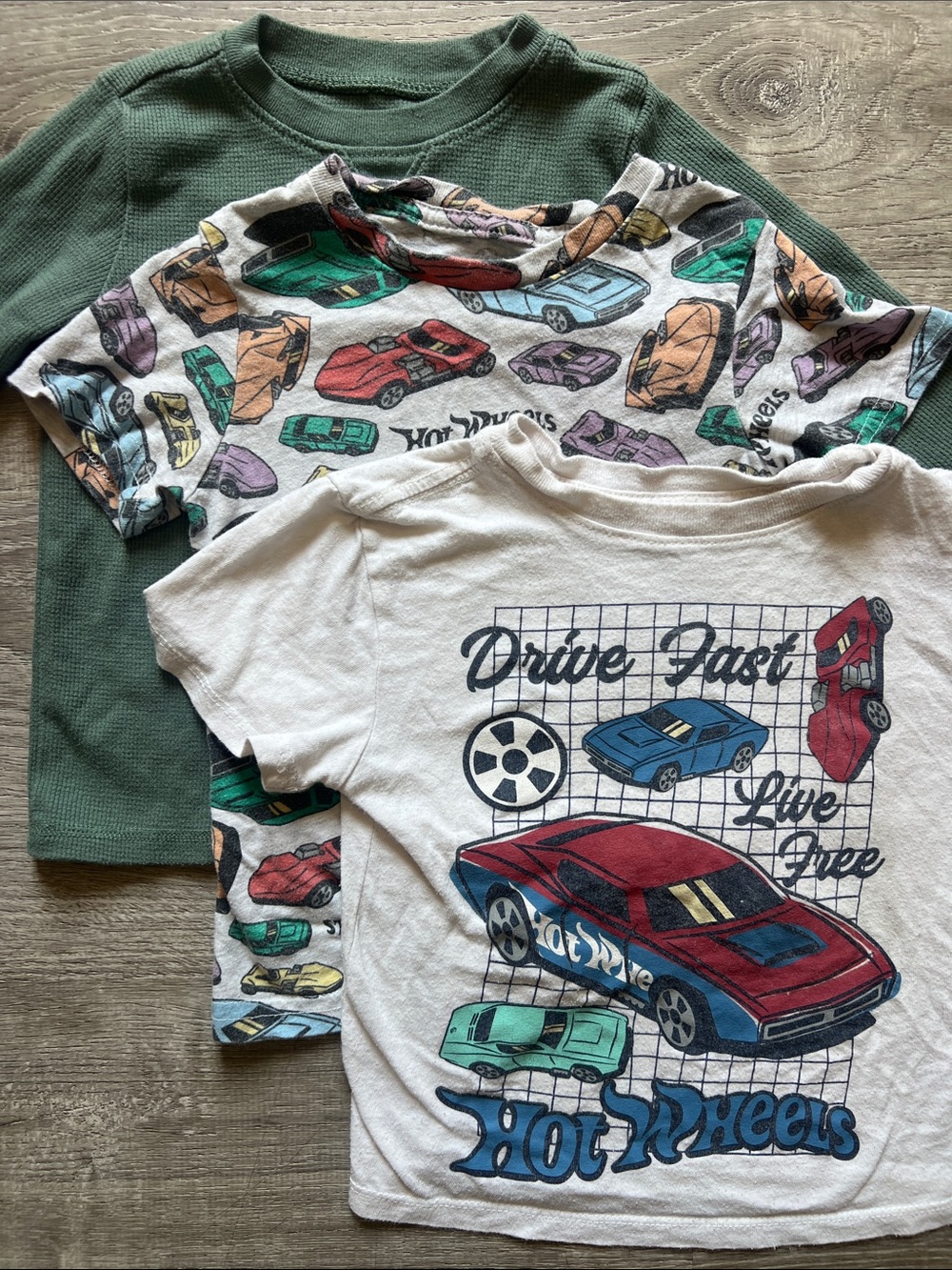 Toddler Boys Hot Wheels Graphic T-Shirt Bundle Lot Size 3T